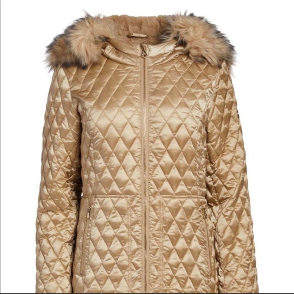 Jessica Simpson coat